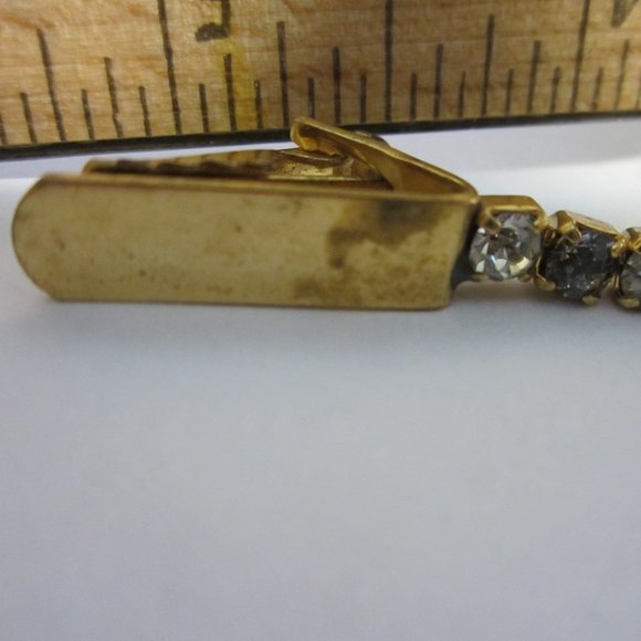 Georgeous  Vintage  Sweater Clip - Picture 4 of 7